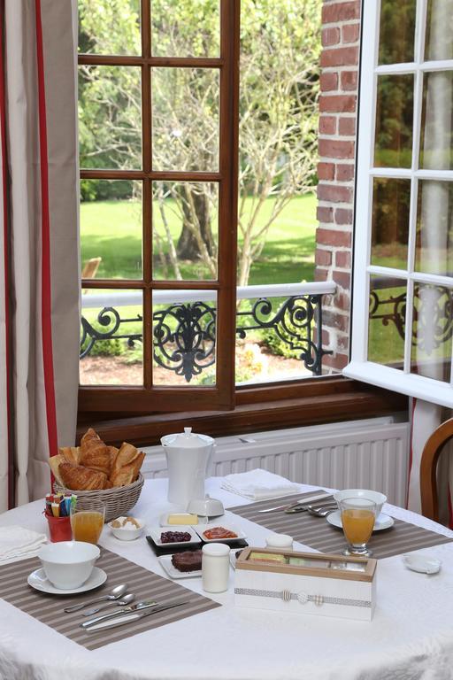 مبيت وإفطار Saint-Martin-aux-Chartrains Manoir Le Mesnil المظهر الخارجي الصورة