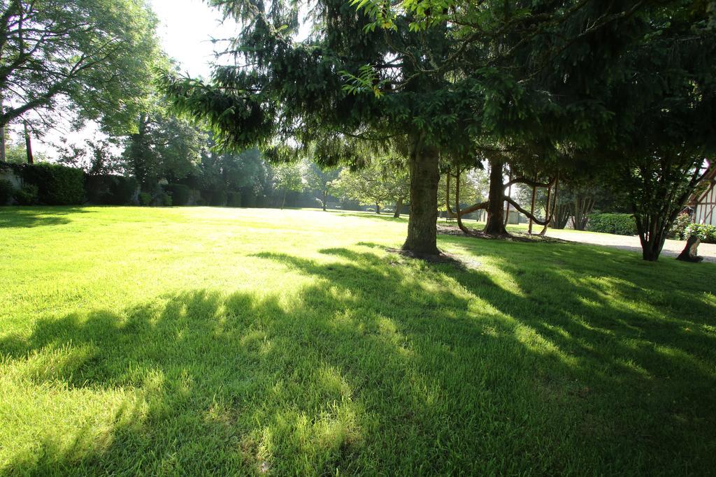 مبيت وإفطار Saint-Martin-aux-Chartrains Manoir Le Mesnil المظهر الخارجي الصورة