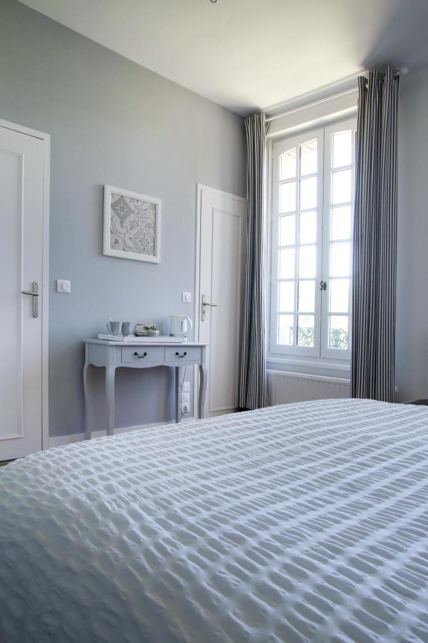 مبيت وإفطار Saint-Martin-aux-Chartrains Manoir Le Mesnil المظهر الخارجي الصورة