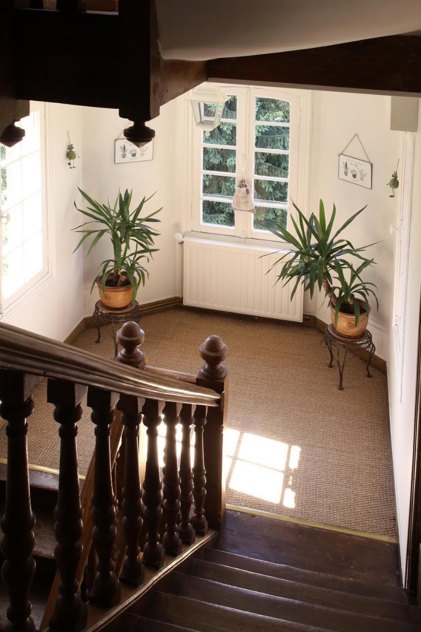 مبيت وإفطار Saint-Martin-aux-Chartrains Manoir Le Mesnil المظهر الخارجي الصورة