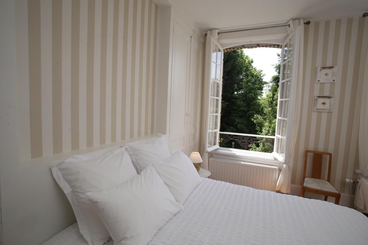 مبيت وإفطار Saint-Martin-aux-Chartrains Manoir Le Mesnil المظهر الخارجي الصورة